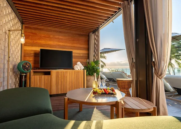 Diplomat Beach Hollywood, Curio Collection By HiltonResort Hotel